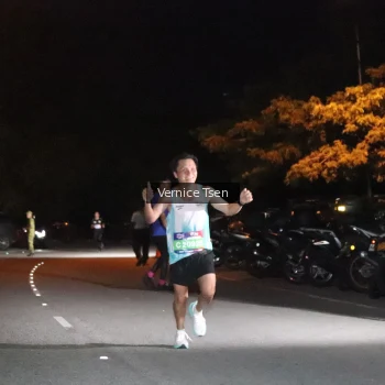 Runner Photo 3695805