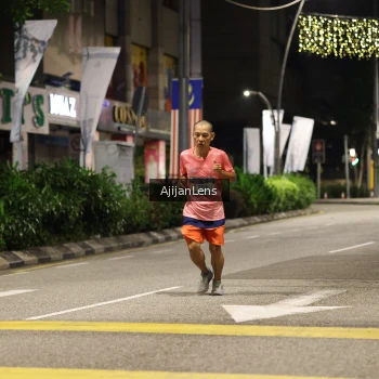 Runner Photo 3695811
