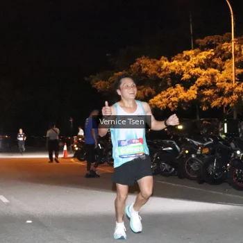 Runner Photo 3695817