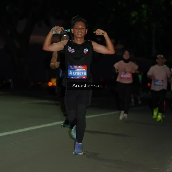 Runner Photo 3695823