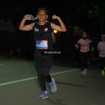 Runner Photo 3695846