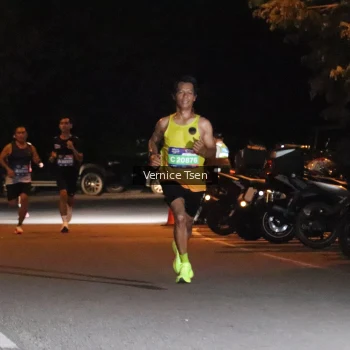 Runner Photo 3695848