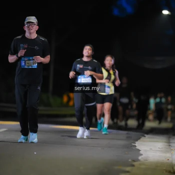 Runner Photo 3695850