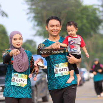 Runner Photo 3695865