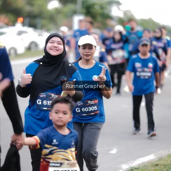 Runner Photo 3695873