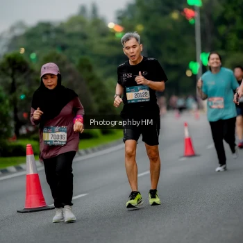 Runner Photo 3695874