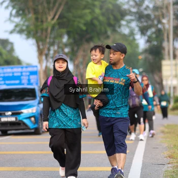 Runner Photo 3695885