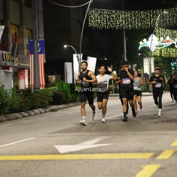 Runner Photo 3695895