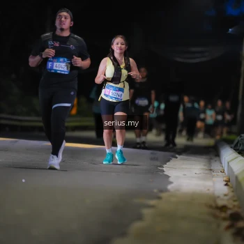 Runner Photo 3695907