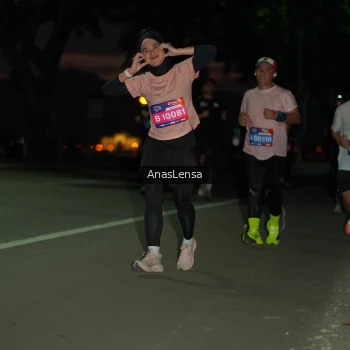 Runner Photo 3695908