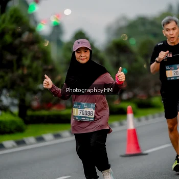 Runner Photo 3695914