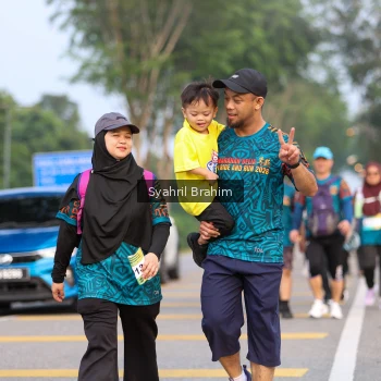 Runner Photo 3695925