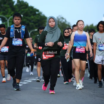 Runner Photo 3695932