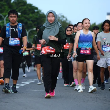 Runner Photo 3695944