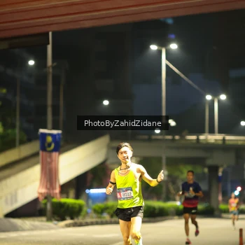 Runner Photo 3695946