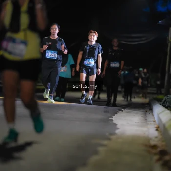 Runner Photo 3695954