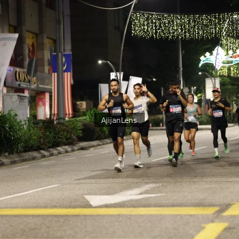 Runner Photo 3695957