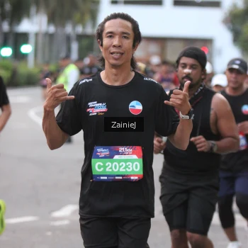 Runner Photo 3695964