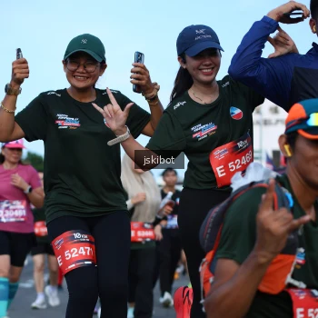 Runner Photo 3695968