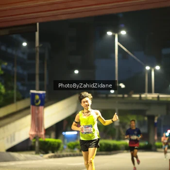 Runner Photo 3695969