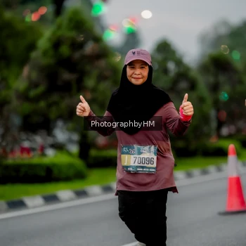 Runner Photo 3695975