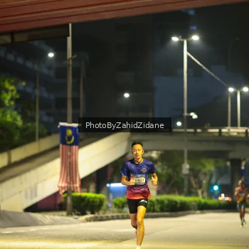 Runner Photo 3696015