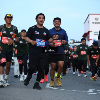 Runner Photo 3696016