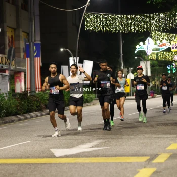 Runner Photo 3696030