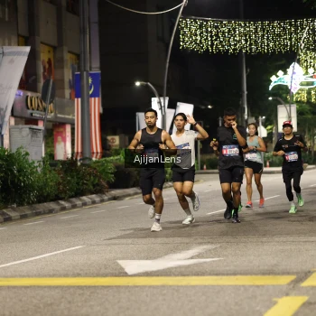Runner Photo 3696036