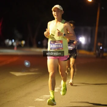 Runner Photo 3696060