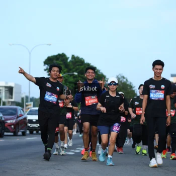 Runner Photo 3696061