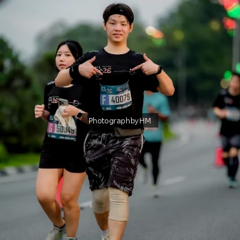 Runner Photo 3696086