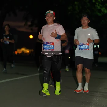 Runner Photo 3696102