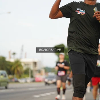 Runner Photo 3696109