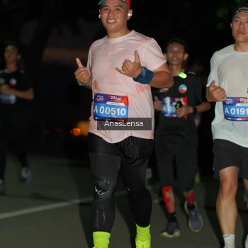 Runner Photo 3696114