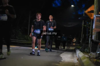 Runner Photo 3696128