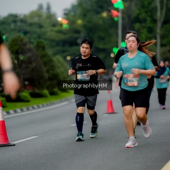 Runner Photo 3696134
