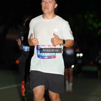 Runner Photo 3696163