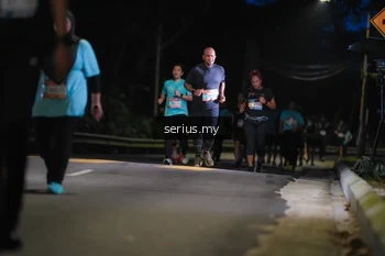 Runner Photo 3696173