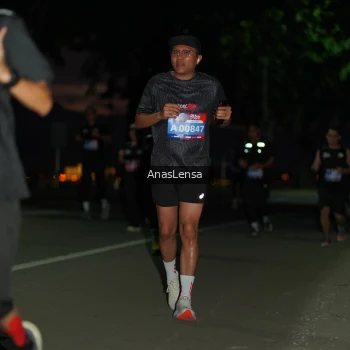 Runner Photo 3696181