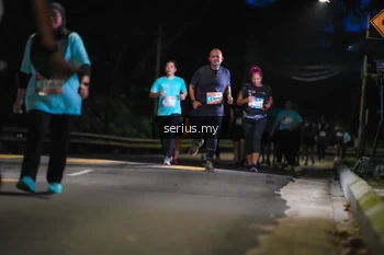 Runner Photo 3696196