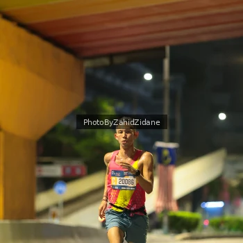 Runner Photo 3696203