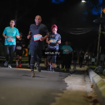 Runner Photo 3696206