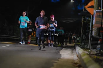 Runner Photo 3696209