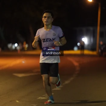 Runner Photo 3696220