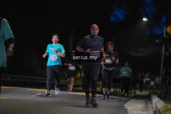 Runner Photo 3696236