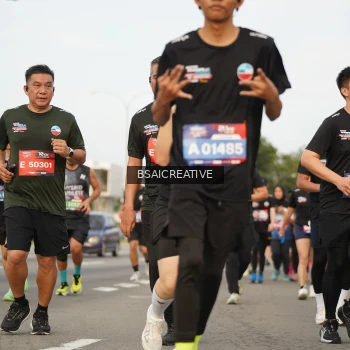 Runner Photo 3696239