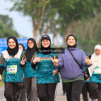 Runner Photo 3696259