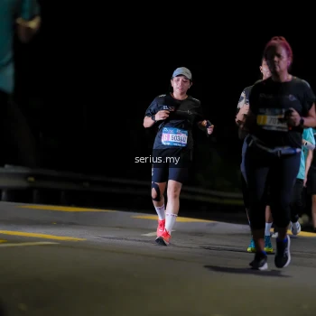 Runner Photo 3696321