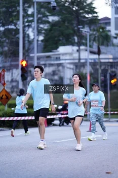 Runner Photo 3696325